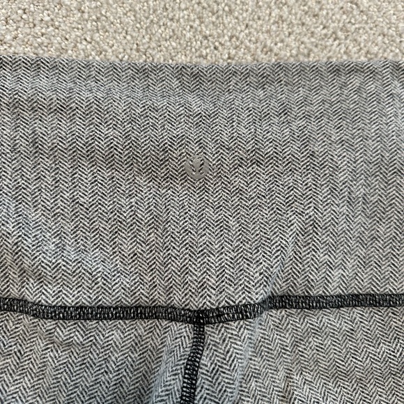 Lulu lemon wunder under leggings - Picture 3 of 3